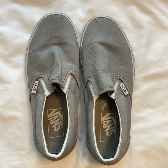 Slip on Vans!!! - Picture 1 of 4